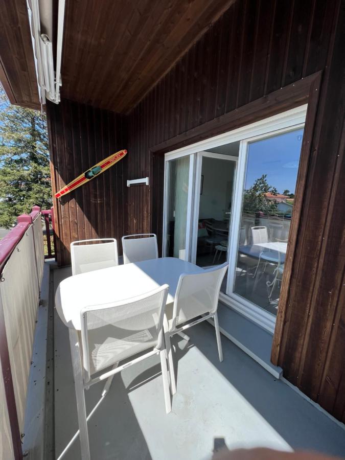 T2 4 Couchages A 2 Pas Du Bassin Apartment Gujan-Mestras Exterior photo